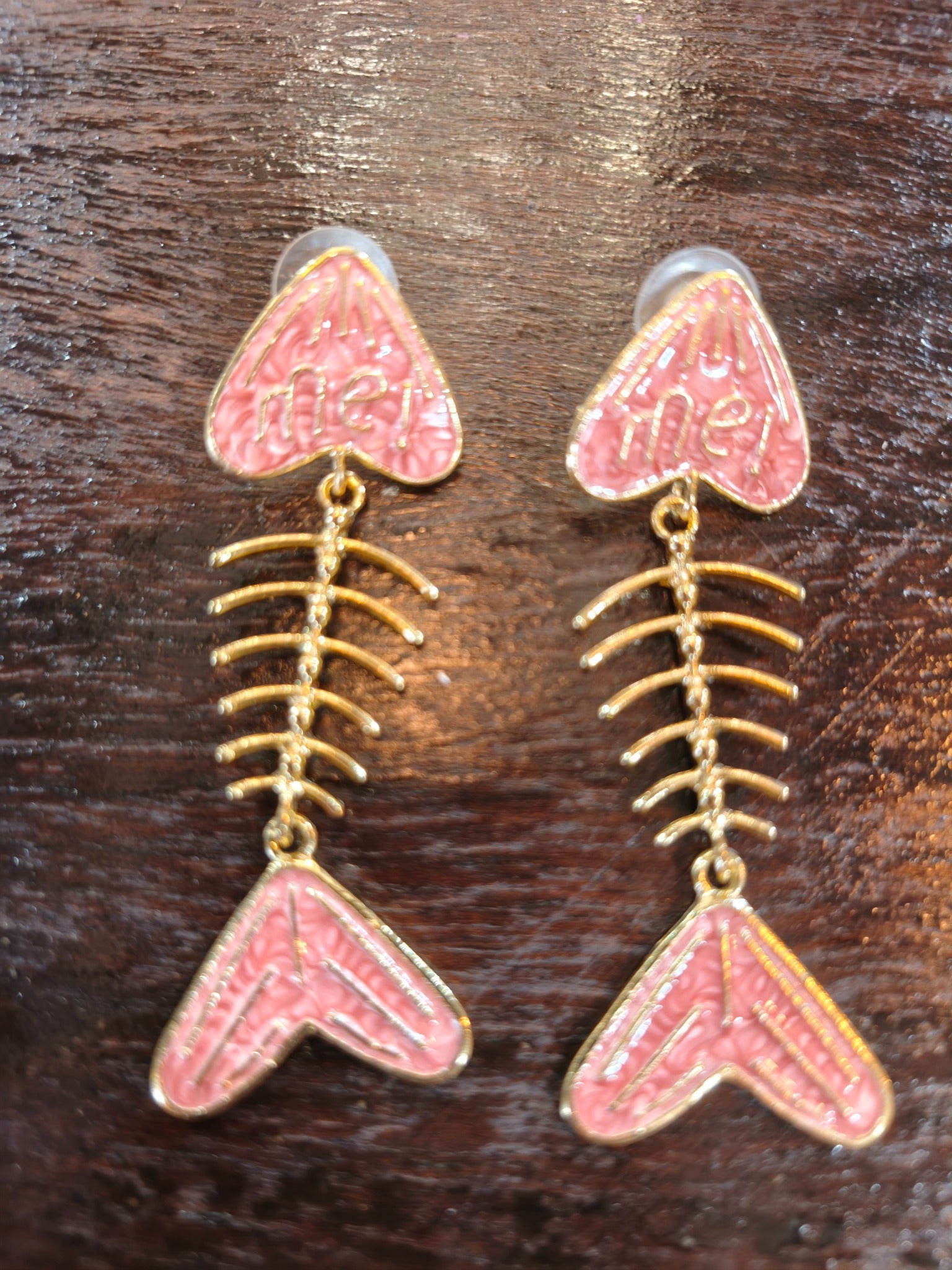 Pendientes sardina